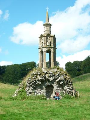images/stourhead-st-peters-pump.jpg